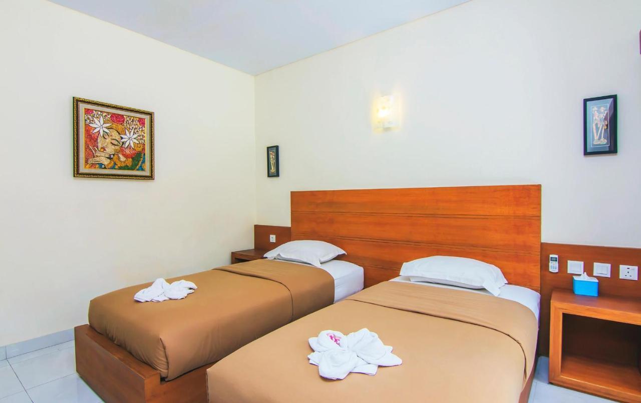 קוטה לומבוק Gora Beach Inn מראה חיצוני תמונה