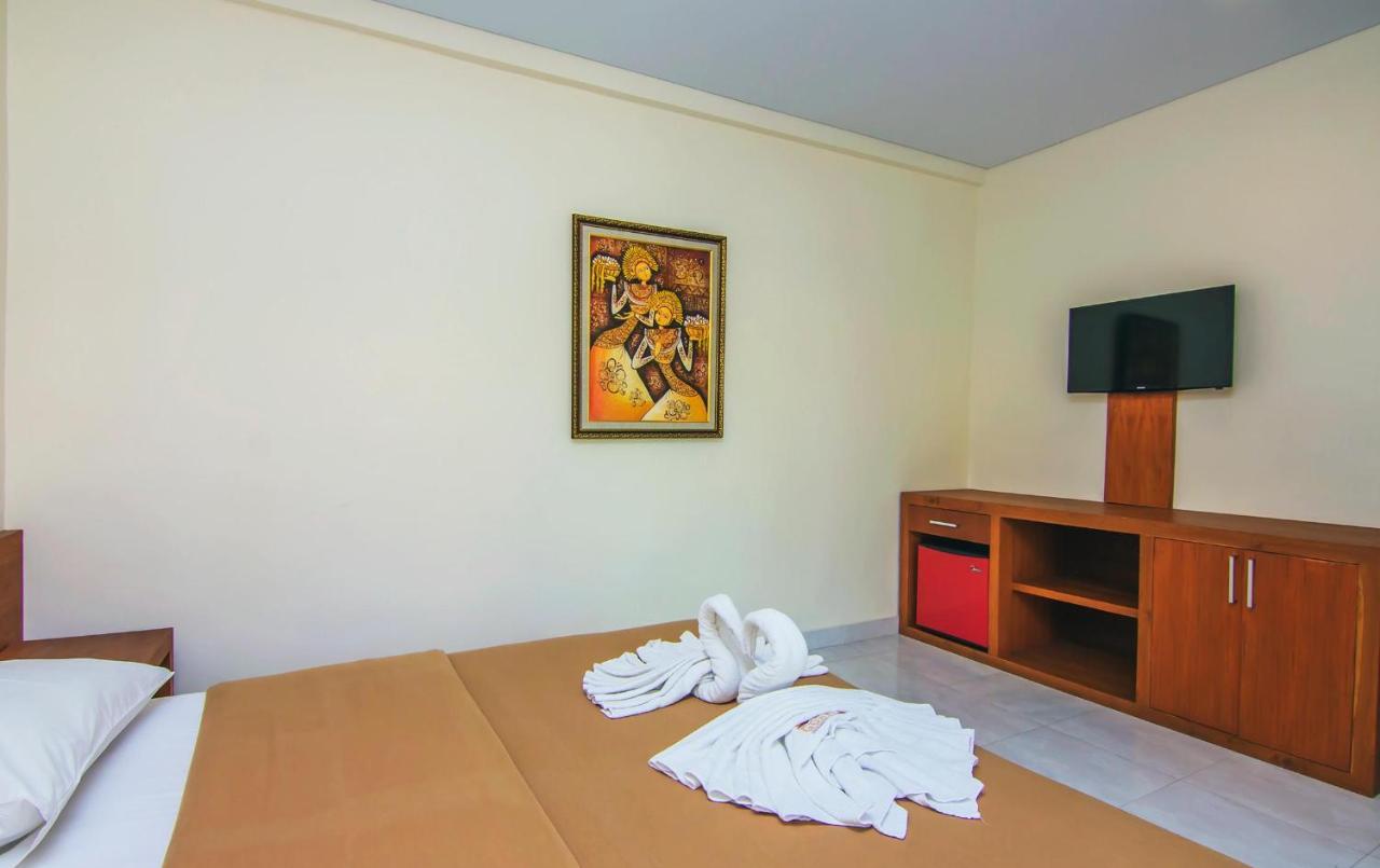 קוטה לומבוק Gora Beach Inn מראה חיצוני תמונה
