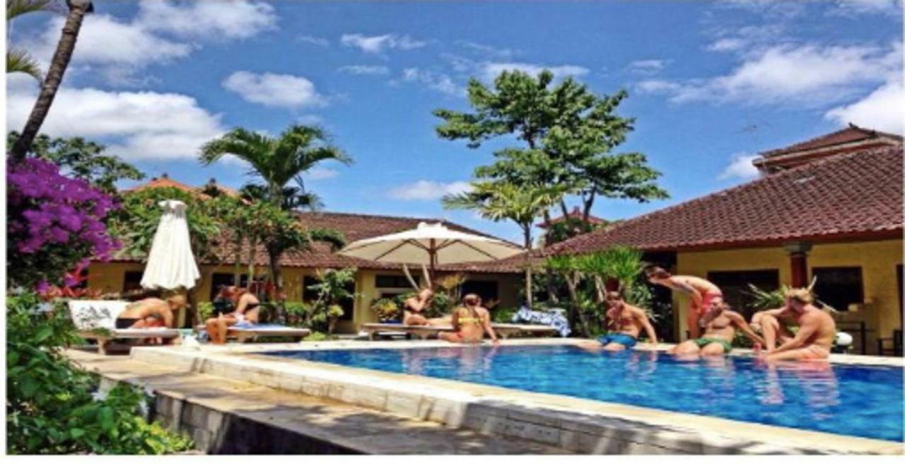 קוטה לומבוק Gora Beach Inn מראה חיצוני תמונה